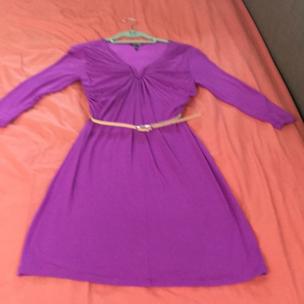 Daisy Fuentes purple dress with nude belt. XS
